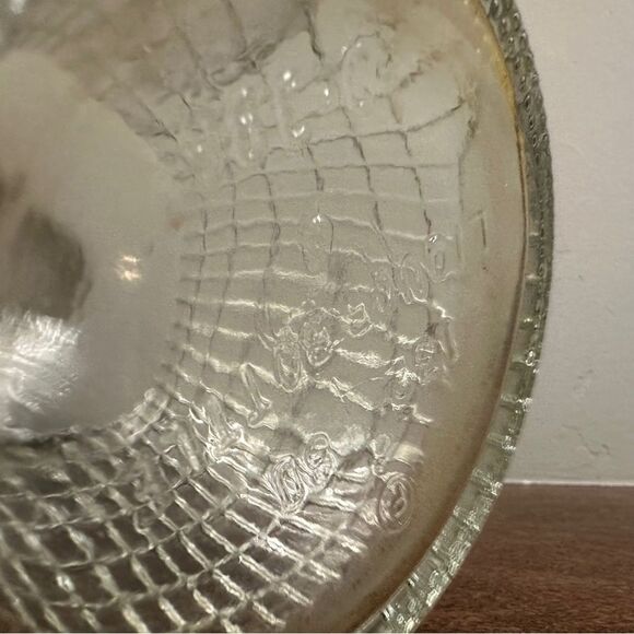 Vtg Vintage MCM molded glass depression glass Decanter and stopper - Picture 7 of 10